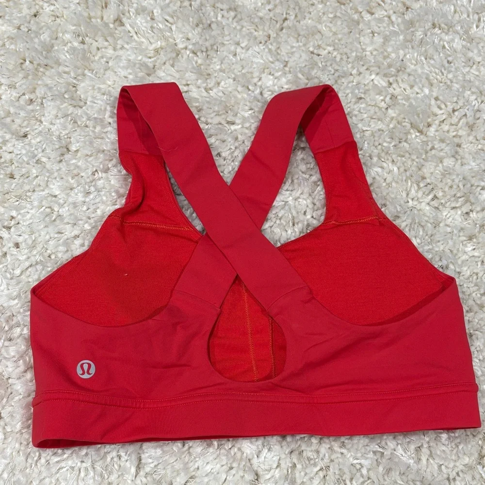 Lululemon Sports Bras. Lot of 2. - Picture 6 of 8